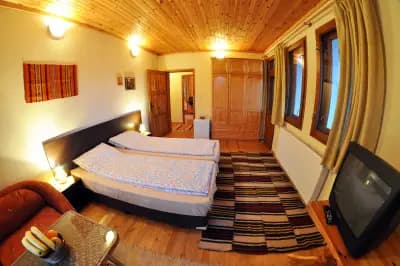 Eco House Family Hotel
