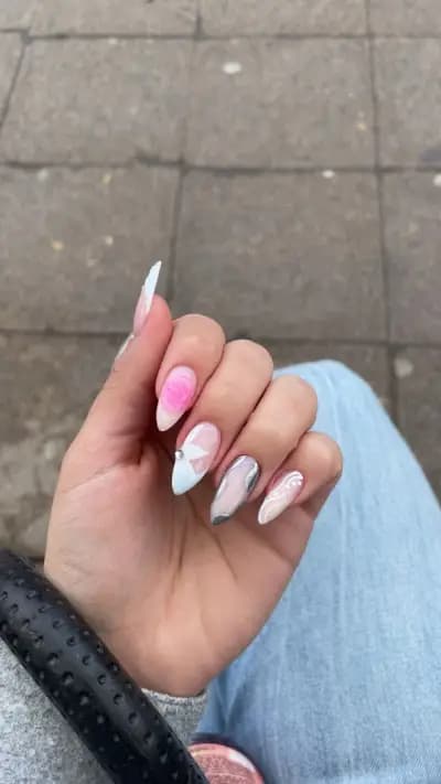 Bright Nails by Tsvety