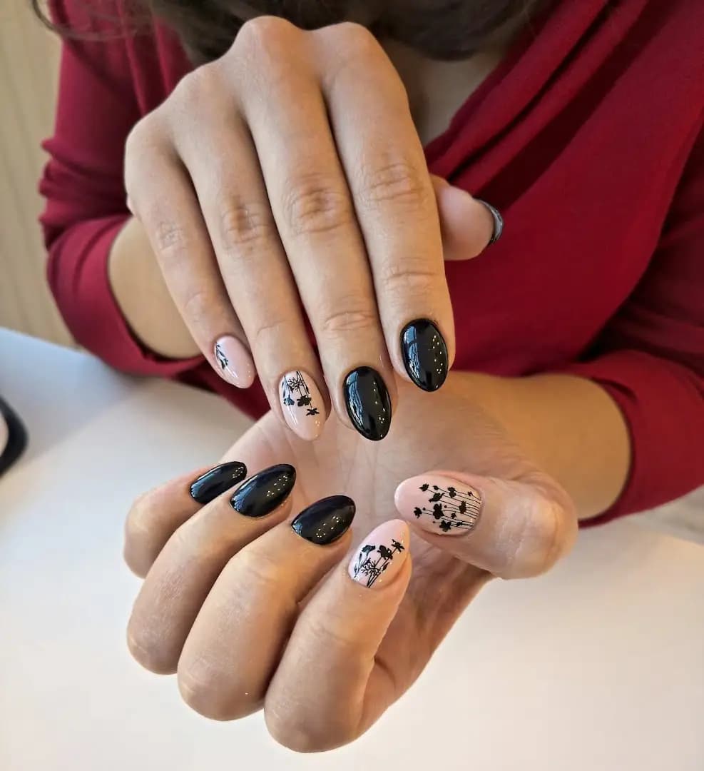 'Nail Studio Havana'