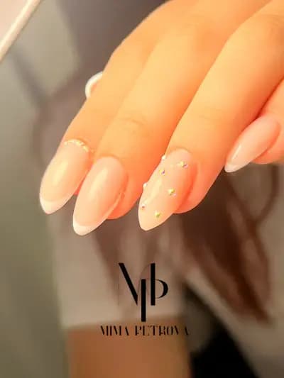 Салон за маникюр Mimi Nails