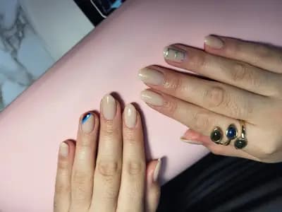 PM Nails Studio - Салон за маникюр