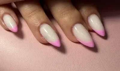 PM Nails Studio - Салон за маникюр
