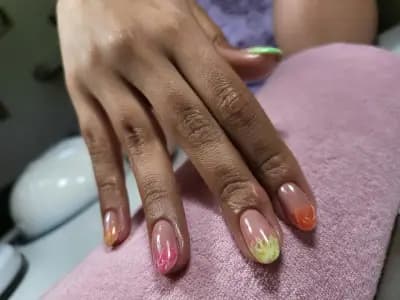 Nail Studio Libra - Салон за маникюр и педикюр Либра