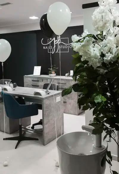 PR Nails Studio