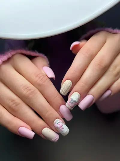 Beauty Studio Savage- Nelly Nails