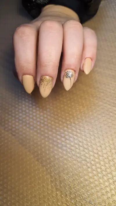 LetyV - Nail factory