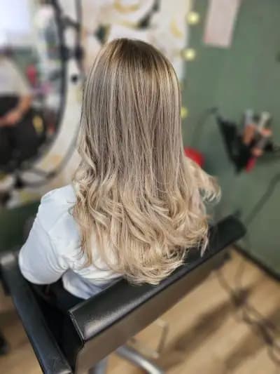 Студио за Красота Vanity (Враца)