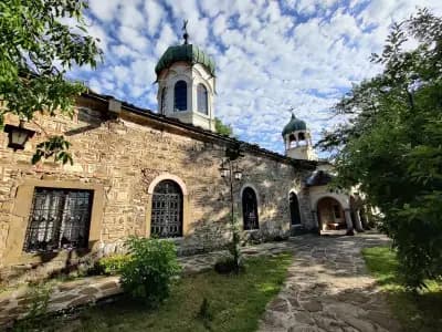 православна църква "Успение Богородично"