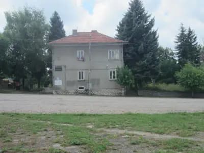 VILLA PIZZUTTI