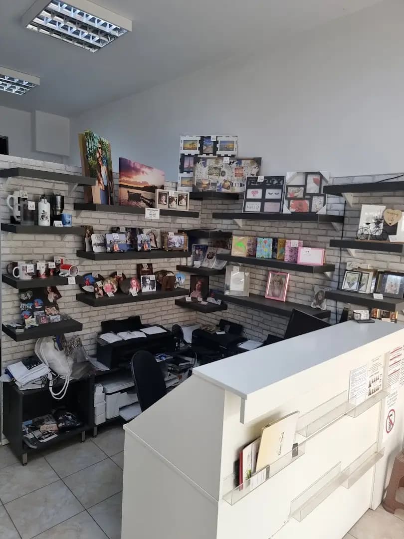 IQ studio