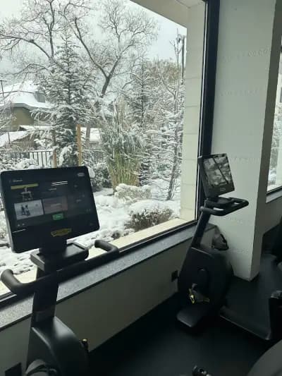 Renew Sport Center | AZUR PREMIUM