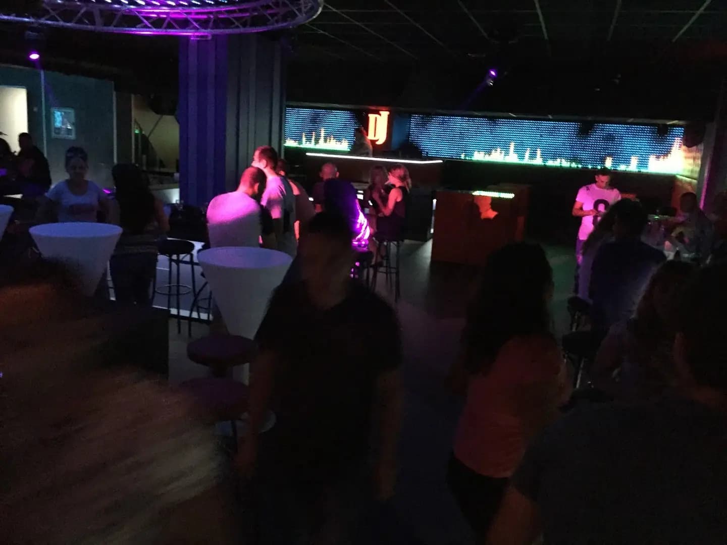 Night club Ilit