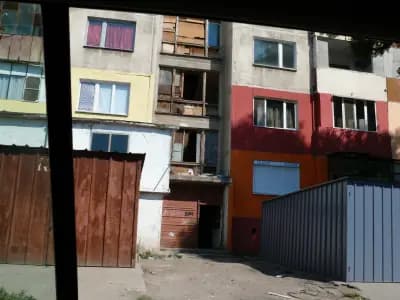 Заложна къща "Кеш и Корект"