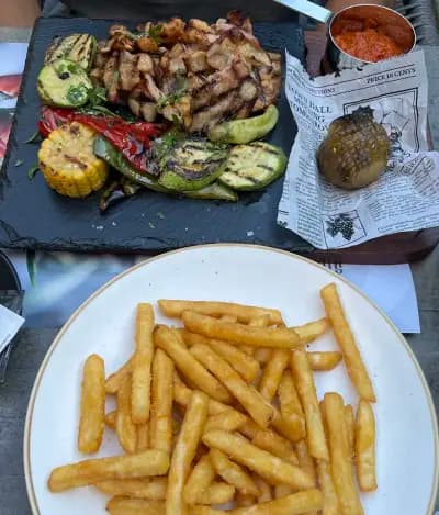 Casa di Fratelli - Pizza, Pasta and Grill Restaurant