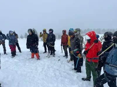Школа по алпинизъм и катерене