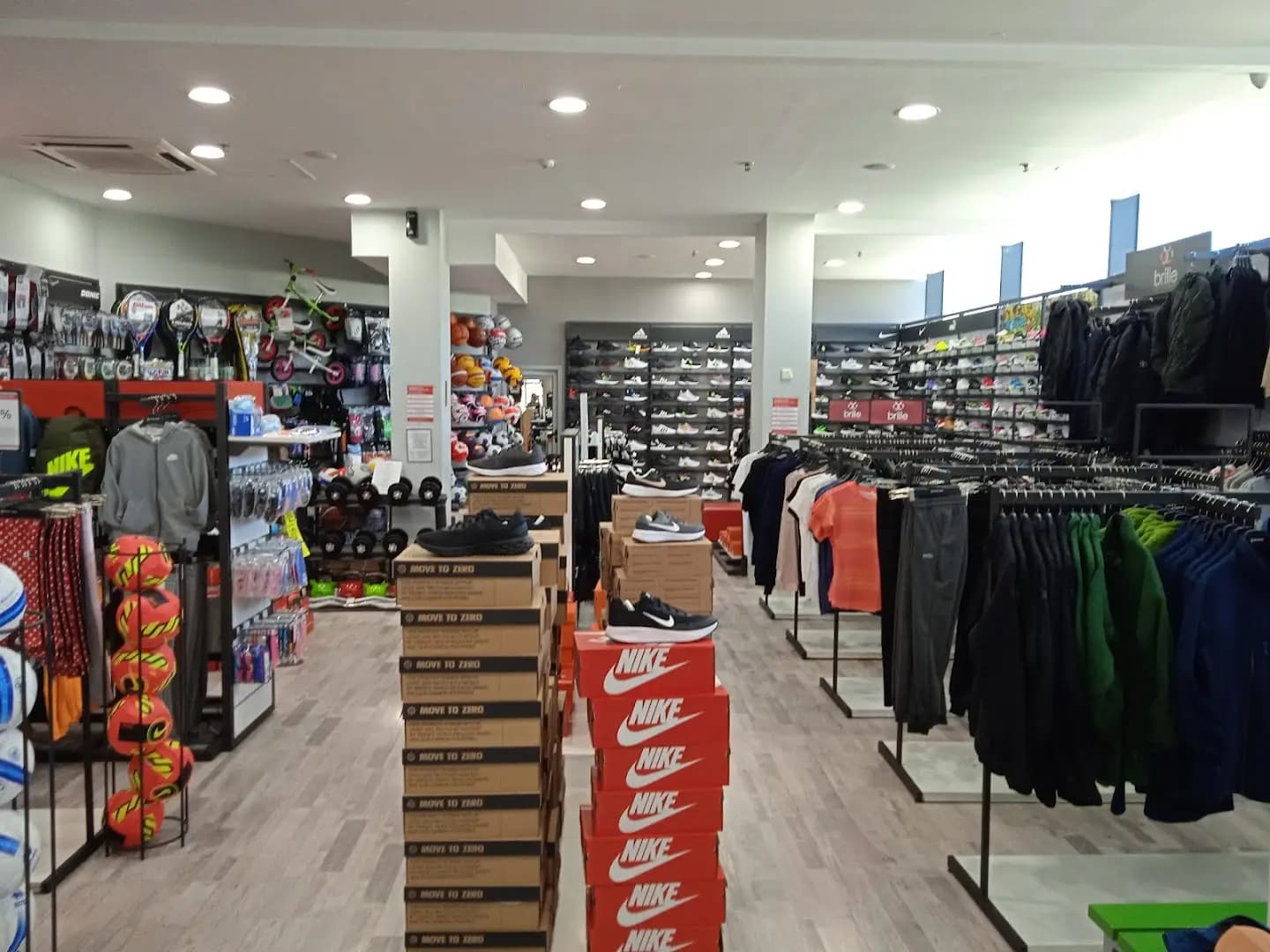 SPORT DEPOT Ловеч