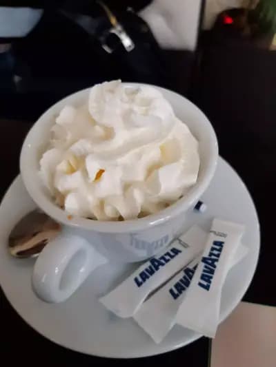 Бръшляните