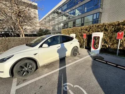Tesla Supercharger