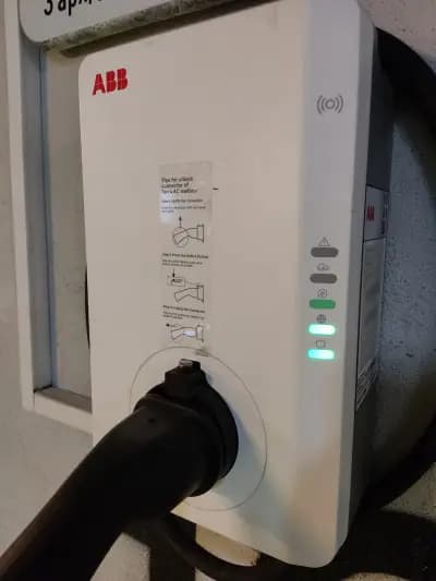 Станция за зареждане ElDrive