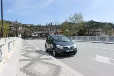 Автомобили под наем Ловеч