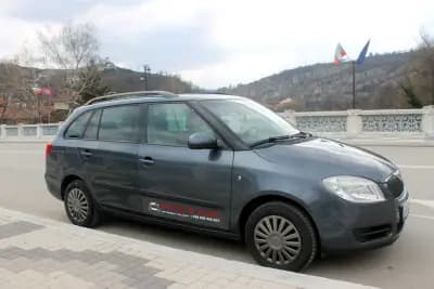 Автомобили под наем Ловеч