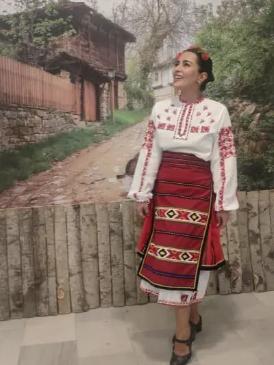 Discover BG with Dance