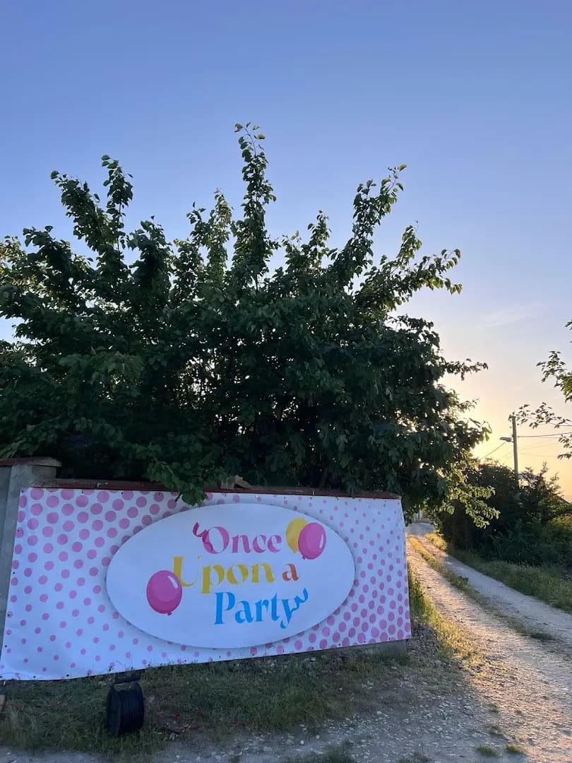 Once Upon a Party LAZUR