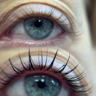 Грим и мигли by Mariya DI Makeup and Lashes (Обучения за гримьори и Лаш стилисти)