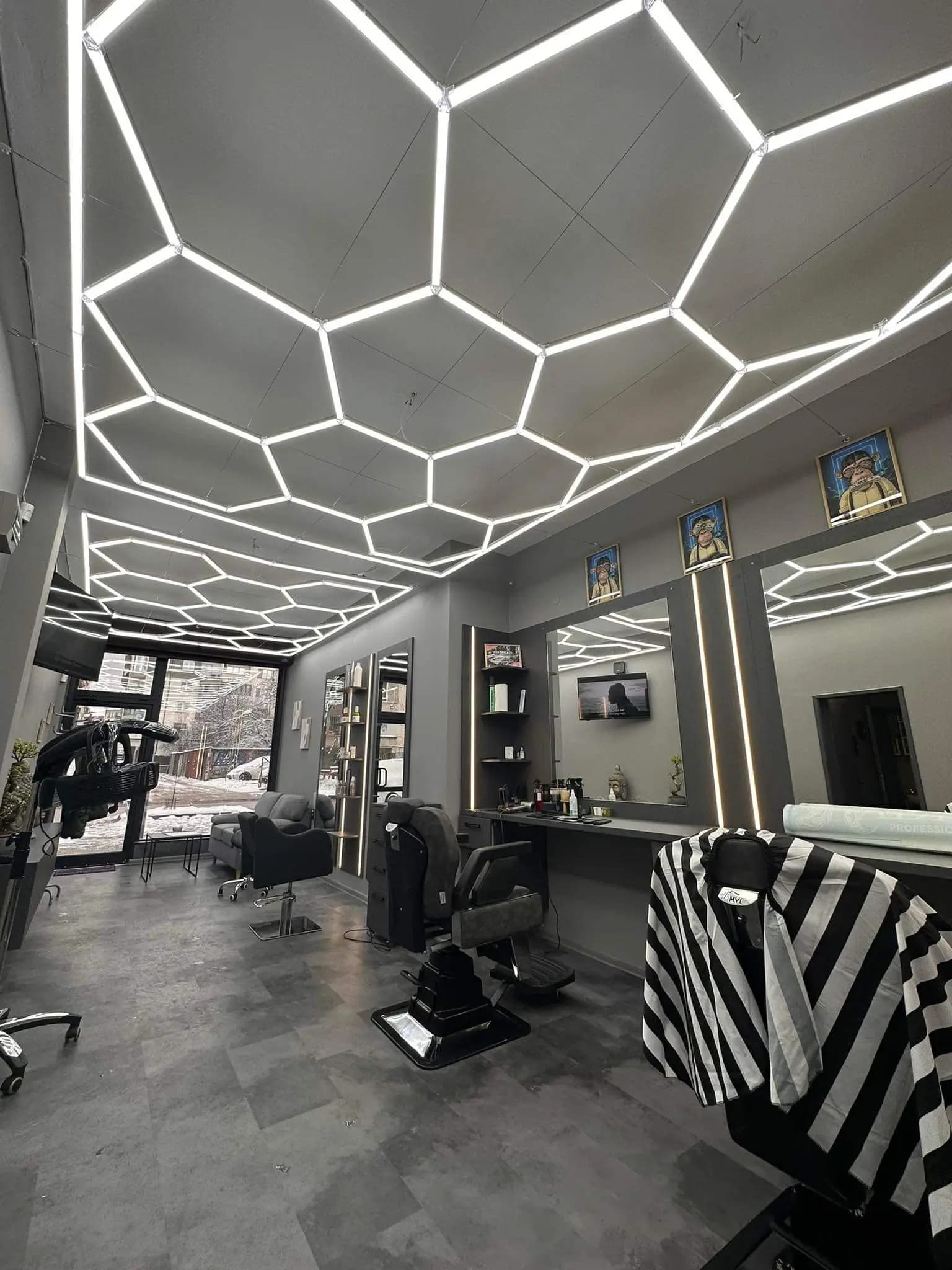 “Urban house” Hair salon and barber shop