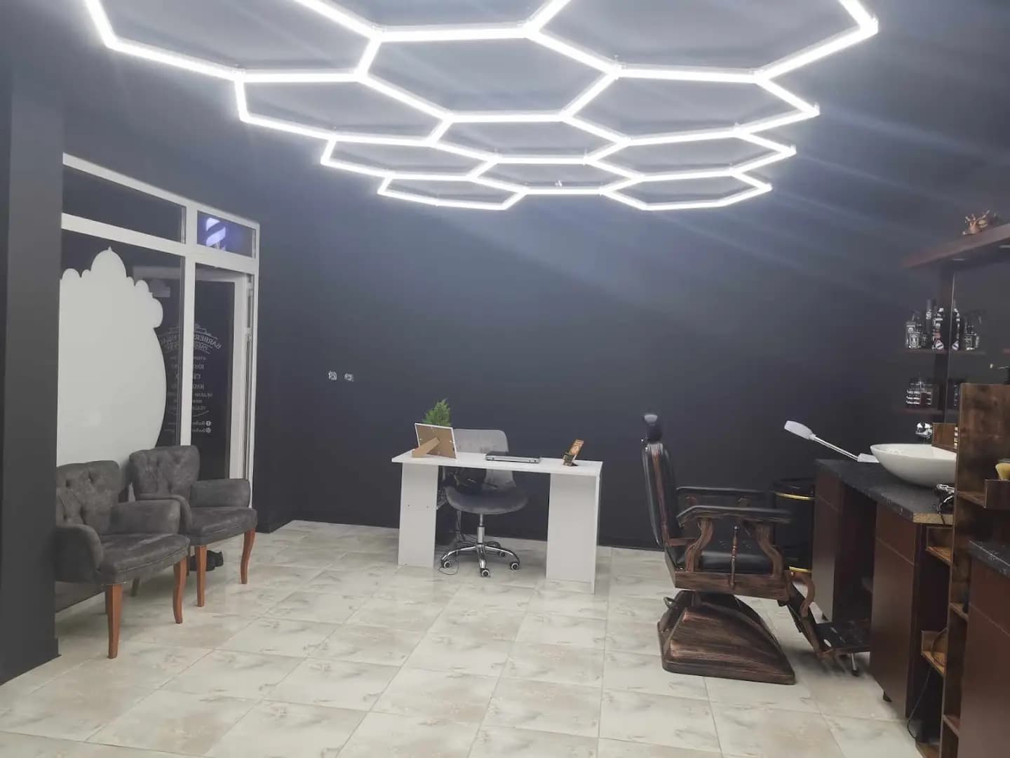 BarberShop-GRACE