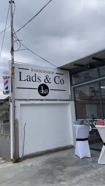 Lads & Co Barbershop