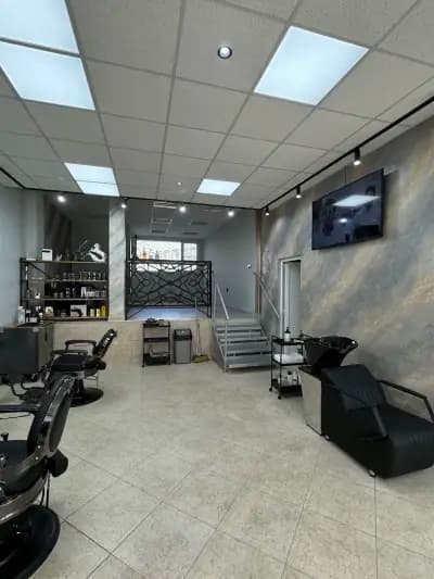 TOP CUTS Barbershop