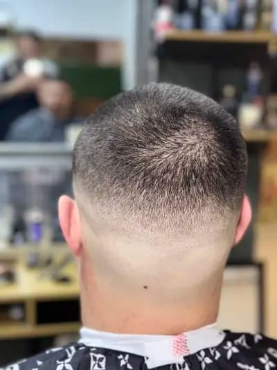 Barbershop Valentino