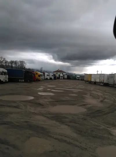 ТИР Паркинг Боби/Tir Parking Bobi