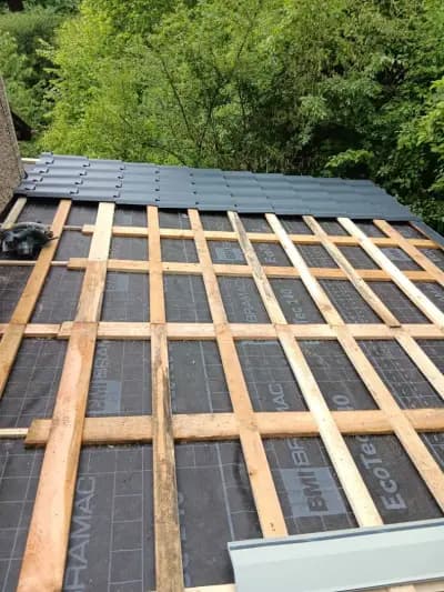 ROOFER