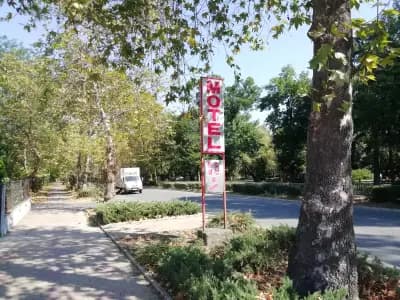 Мотел „Бриз”