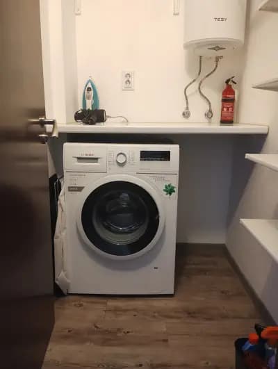 Happy Apartment & Free Breakfast - Mladost