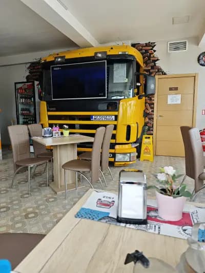Хан Кабината