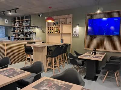 Bar & Dinner Jim Beam