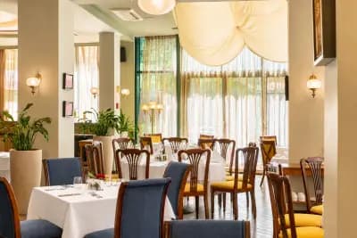 La Branche - Food | Bar | Garden