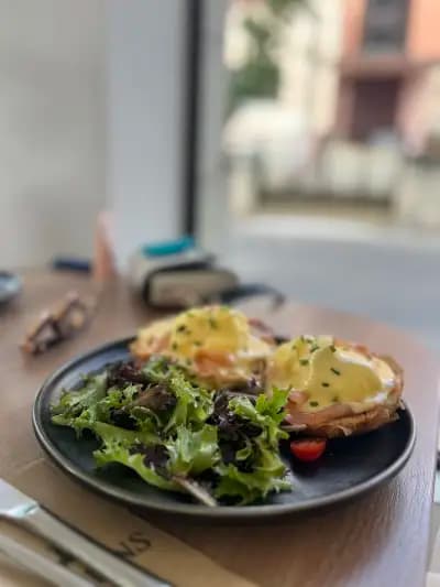 Sapiens Specialty Coffee and all day brunch
