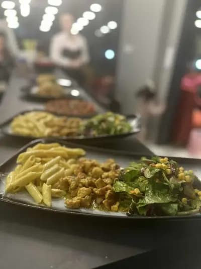 Pizza "Stick House" І Пицария І Ресторант І Момчилград