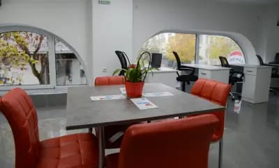 Re/Max River Estate