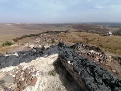 Крепост „Русокастро“