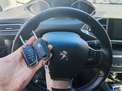 Автоключар Габрово