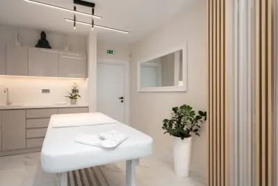 МЕДИЦИНСКИ ЦЕНТЪР AL CLINIC
