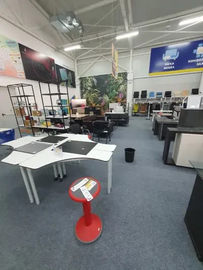 Office 1