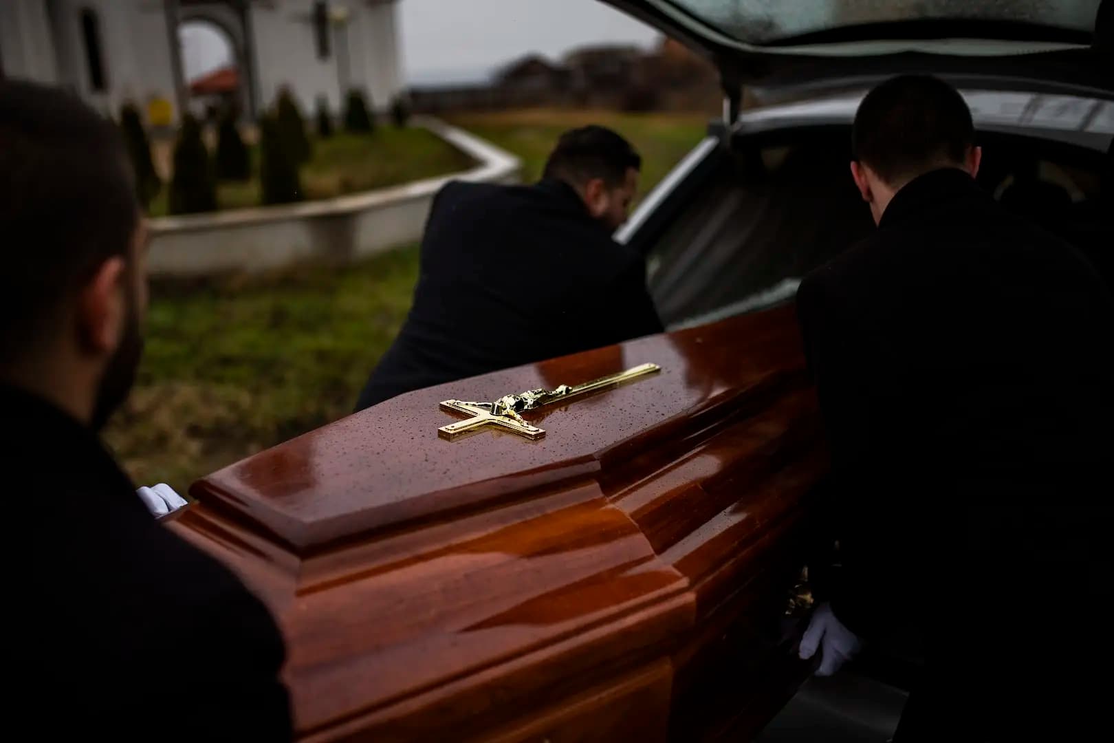 ПОГРЕБАЛНА АГЕНЦИЯ ИМПЕРИАЛ
