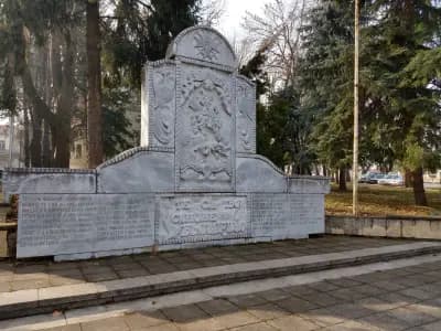 Община Долна Митрополия
