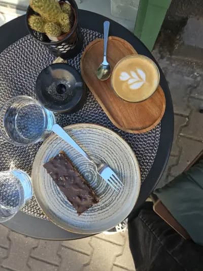 Story Cups Specialty Coffee
